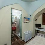 Apartment Bibliotheque