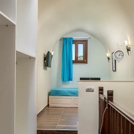 Bibliotheque Apartament Rhodes City